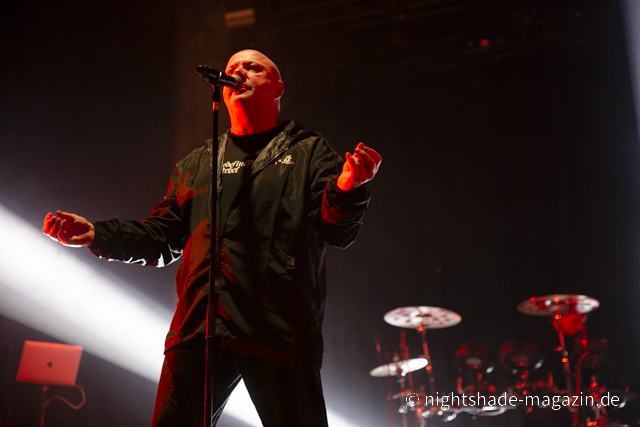 VNV Nation