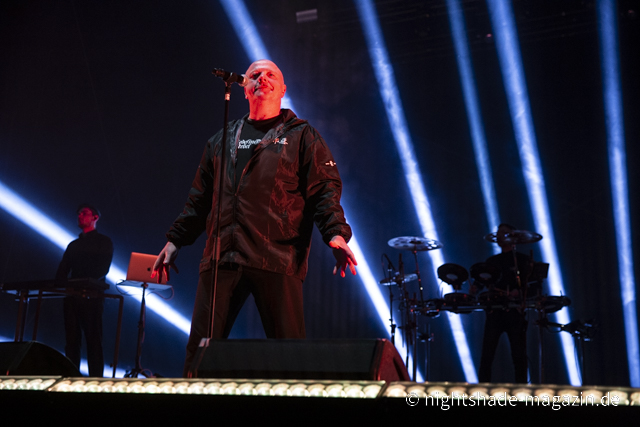 VNV Nation
