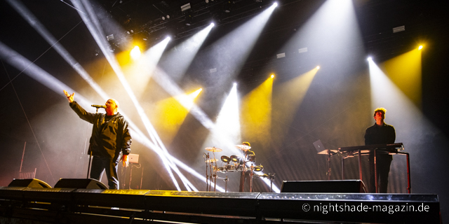 VNV Nation