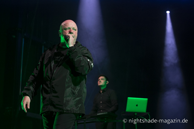 VNV Nation