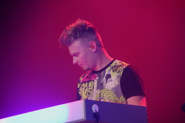 Howard Jones