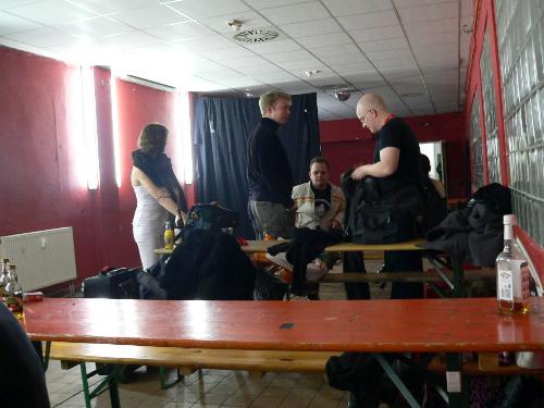 Divamee bereiten sich vor