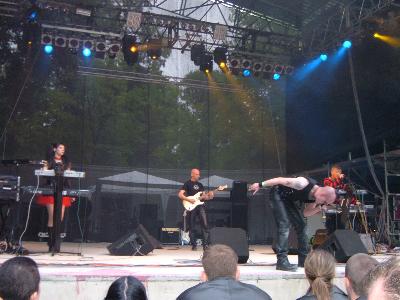 WGT 2006: Metallsprhunde Parkbhne