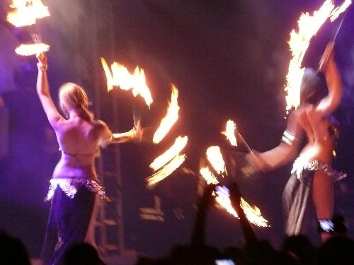 Suatesh & Leuchtfeuer