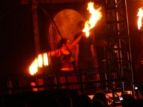 Suatesh & Leuchtfeuer